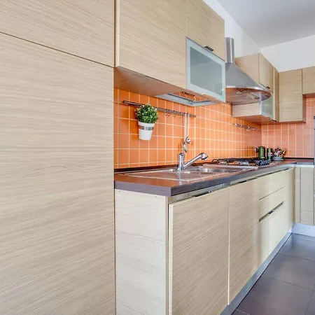 Joivy Delightful Flat In Forlanini Apartment *