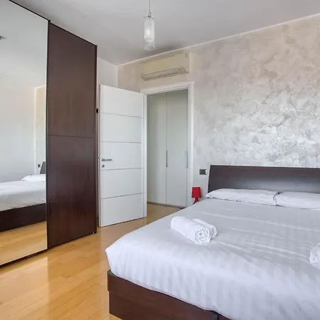 Joivy Delightful Flat In Forlanini Apartment *