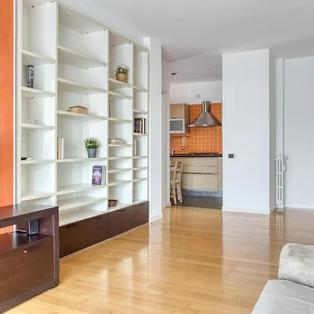 Apartman Joivy Delightful Flat In Forlanini Milánó
