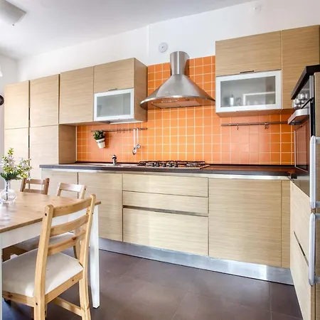 Joivy Delightful Flat In Forlanini Apartman